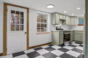 290 Hickory Ln, Mount Jackson, VA 22842 - Photo 9