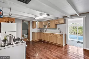 799 Stephens Ln, Fort Valley, VA 22652 - Photo 13