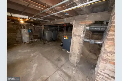 110 N Main Street, Edinburg, VA 22824 - Photo 17