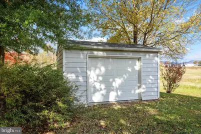 80 Honeysuckle Avenue, Woodstock, VA 22664 - Photo 25