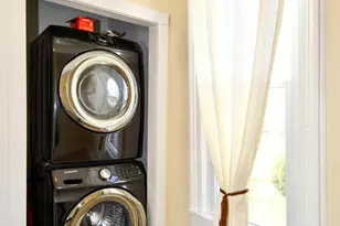 484 E Queen St, Strasburg, VA 22657 - Photo 15