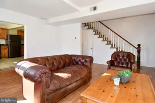 484 E Queen St, Strasburg, VA 22657 - Photo 7