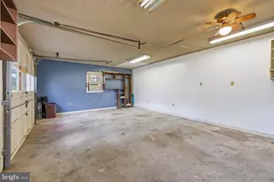 460 Massanutten Dr, Edinburg, VA 22824 - Photo 39