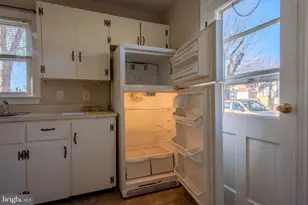 219 Virginia St, Strasburg, VA 22657 - Photo 7