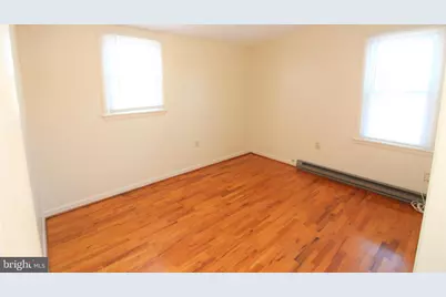 303 Shenandoah Avenue #4, Edinburg, VA 22824 - Photo 5