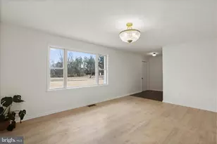 717 W Locust St, Woodstock, VA 22664 - Photo 5