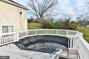 522 Manor Hill Dr, Toms Brook, VA 22660 - Photo 23