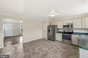 102 Kadies Ln, Edinburg, VA 22824 - Photo 3