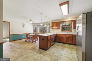 948 Battlefield Bluff Dr, New Market, VA 22844 - Photo 7