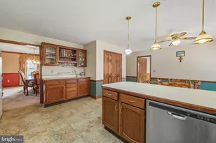 948 Battlefield Bluff Dr, New Market, VA 22844 - Photo 9