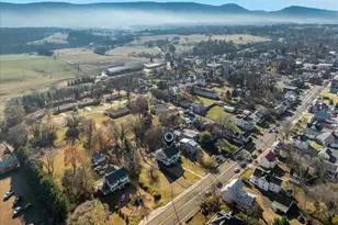 422 N Main St, Woodstock, VA 22664 - Photo 75