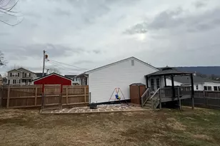 291 Borum St, Strasburg, VA 22657 - Photo 17