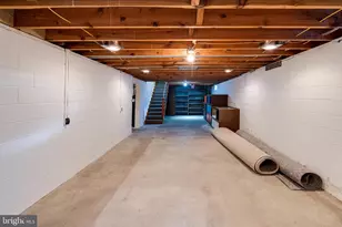 410 W North St, Woodstock, VA 22664 - Photo 25