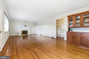 410 W North St, Woodstock, VA 22664 - Photo 3