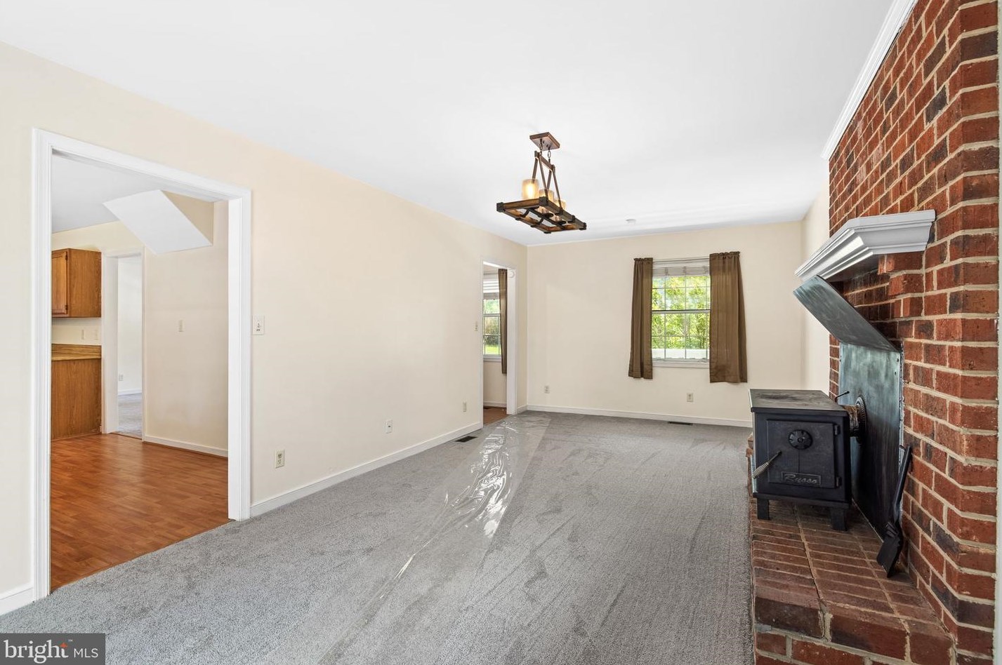 2024 Mount Olive Rd, Beaverdam VA  23015-9519 exterior