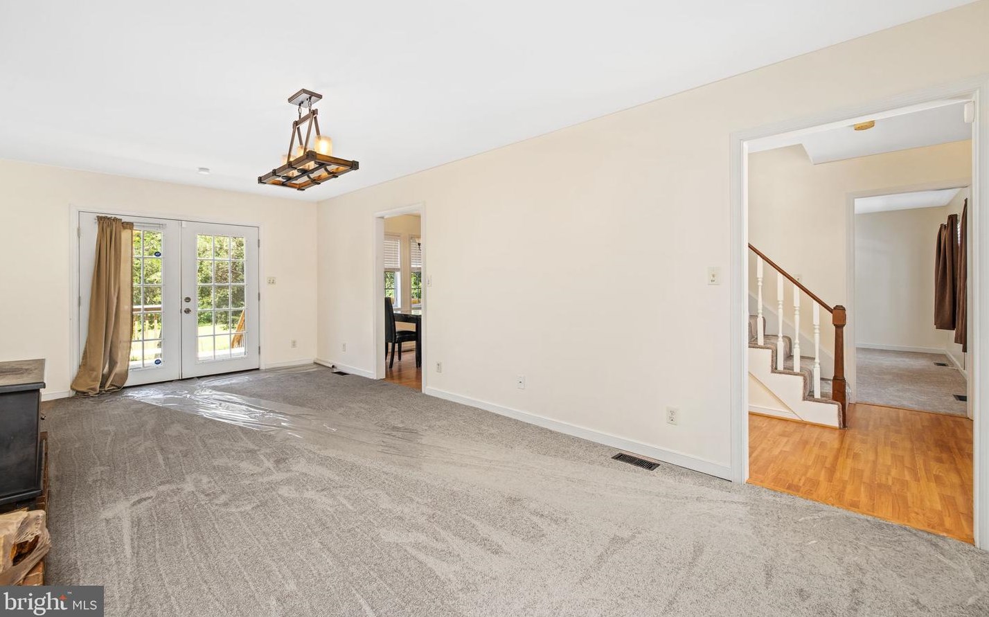 2024 Mount Olive Rd, Beaverdam VA  23015-9519 exterior