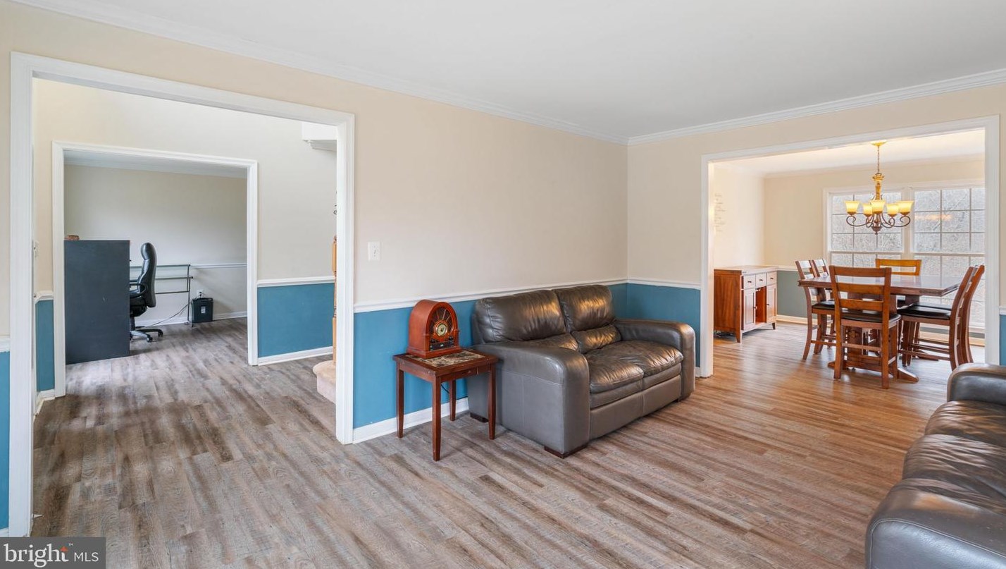 11912 Kingswood Blvd, Fredericksburg VA  22408-1873 exterior