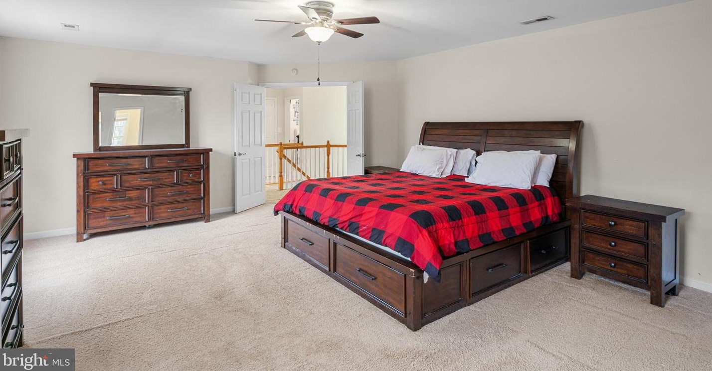 11912 Kingswood Blvd, Fredericksburg VA  22408-1873 exterior