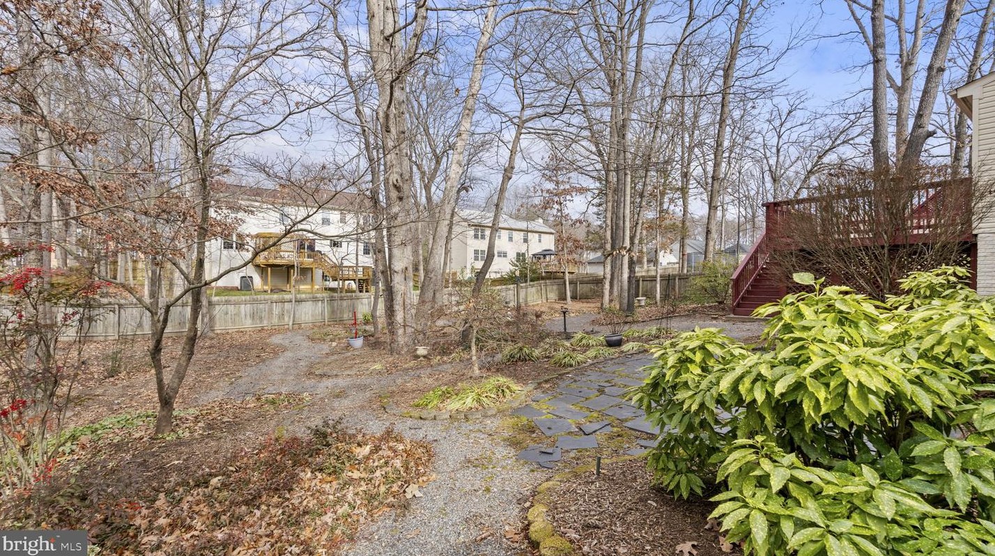 5904 Cambridge Dr, Fredericksburg VA  22407-1270 exterior