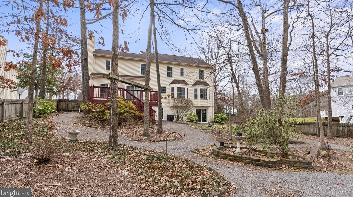 5904 Cambridge Dr, Fredericksburg VA  22407-1270 exterior