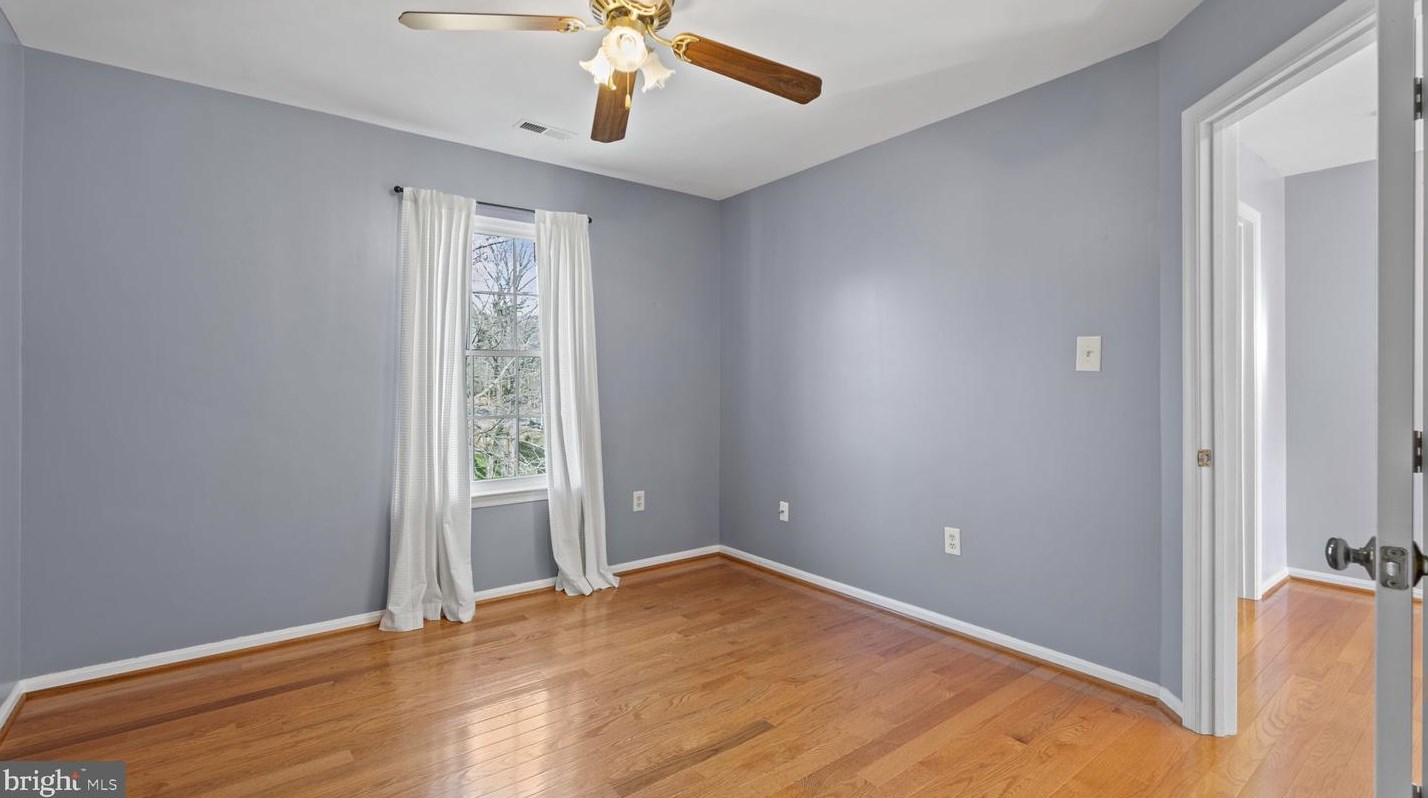 5904 Cambridge Dr, Fredericksburg VA  22407-1270 exterior