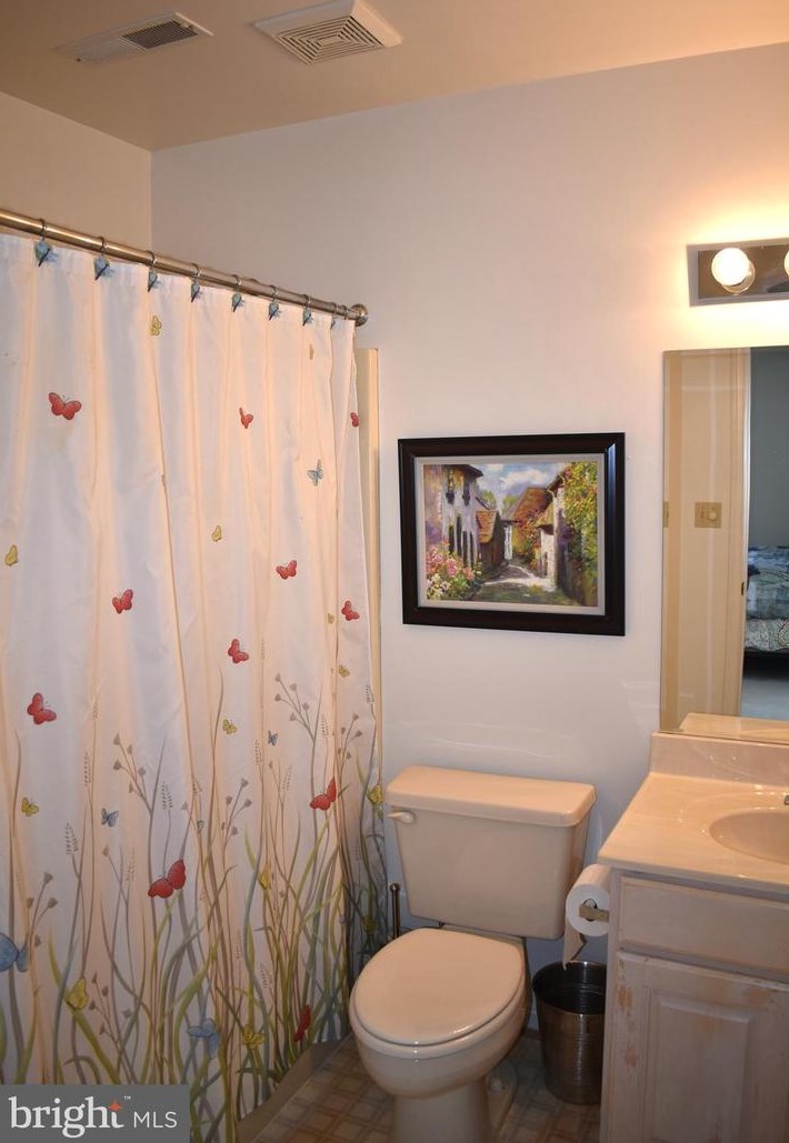 6007 Reagan Dr, Fredericksburg VA  22407-6754 exterior