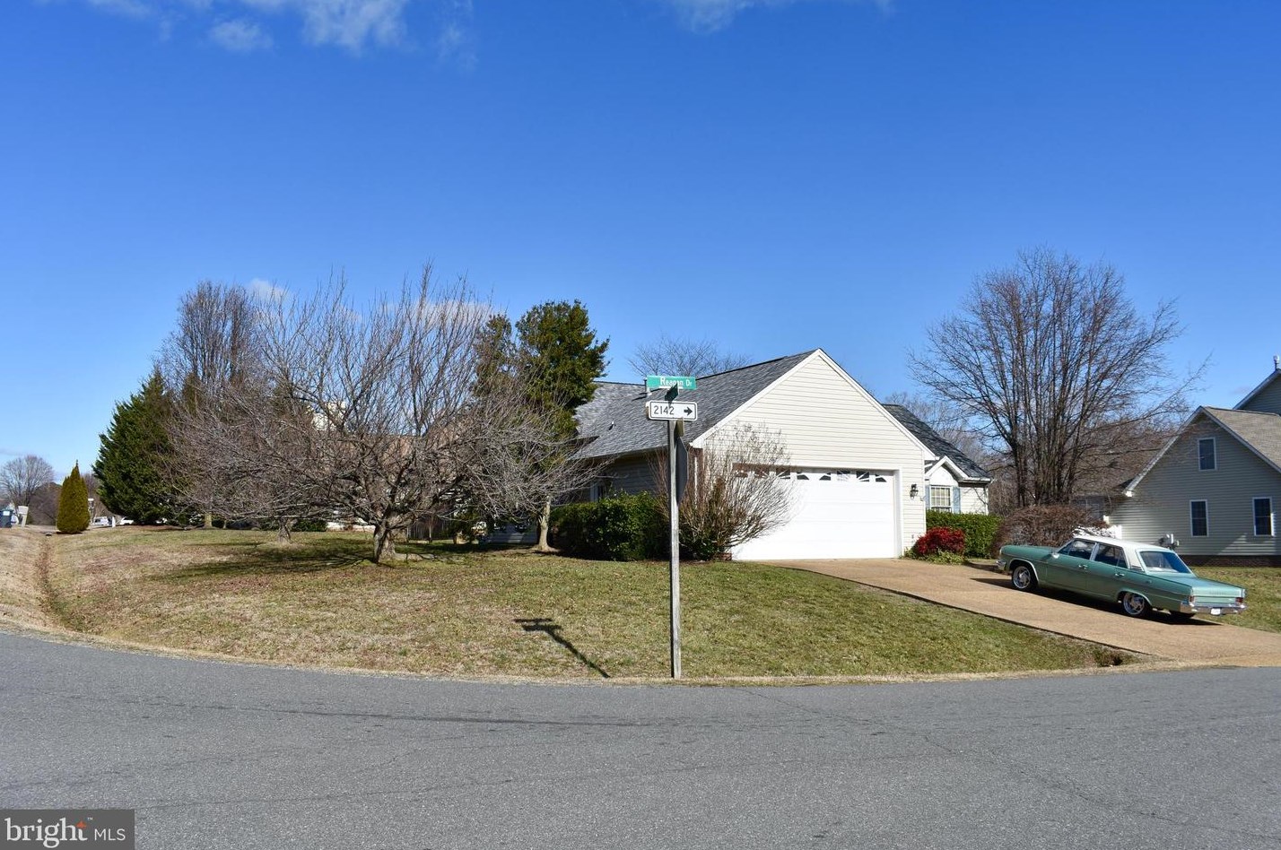 6007 Reagan Dr, Fredericksburg VA  22407-6754 exterior