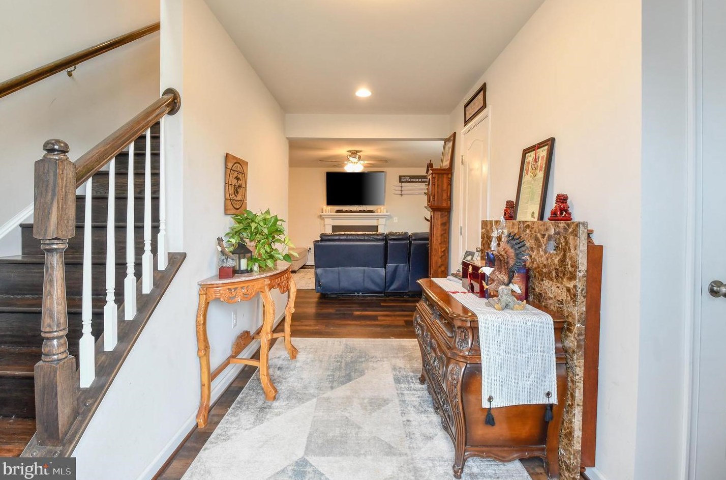 9527 Hillcrest Dr, Fredericksburg VA  22407 exterior