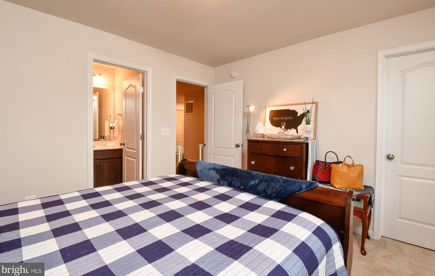 9527 Hillcrest Dr, Fredericksburg VA  22407 exterior