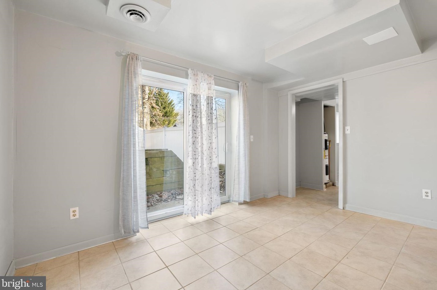 11210 Ascot Cir, Fredericksburg VA  22407-5060 exterior