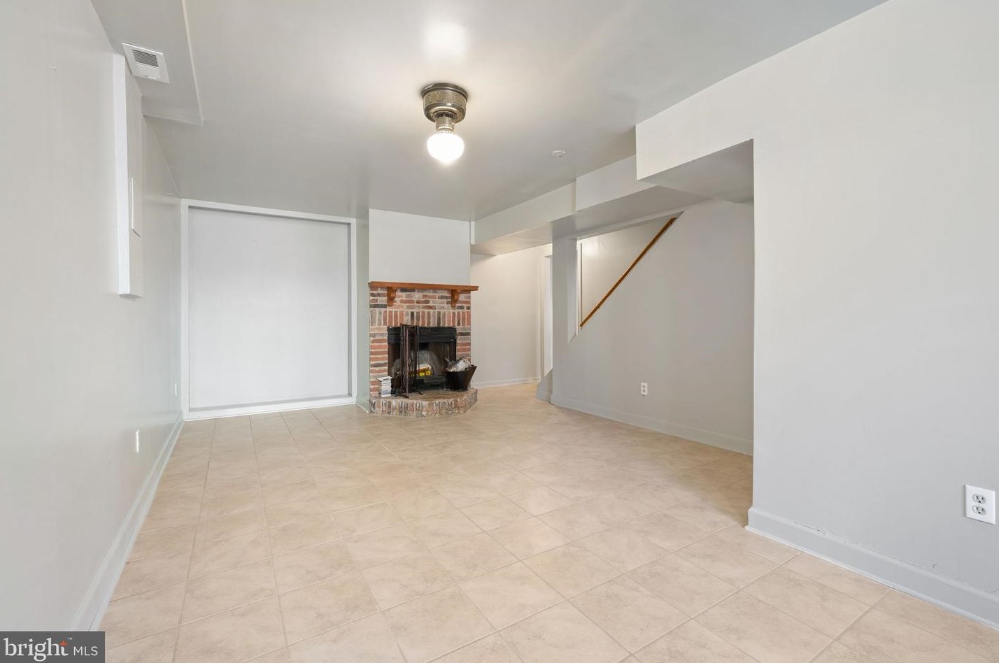 11210 Ascot Cir, Fredericksburg VA  22407-5060 exterior