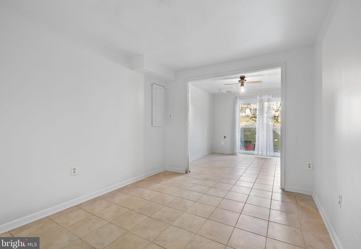 11210 Ascot Cir, Fredericksburg VA  22407-5060 exterior
