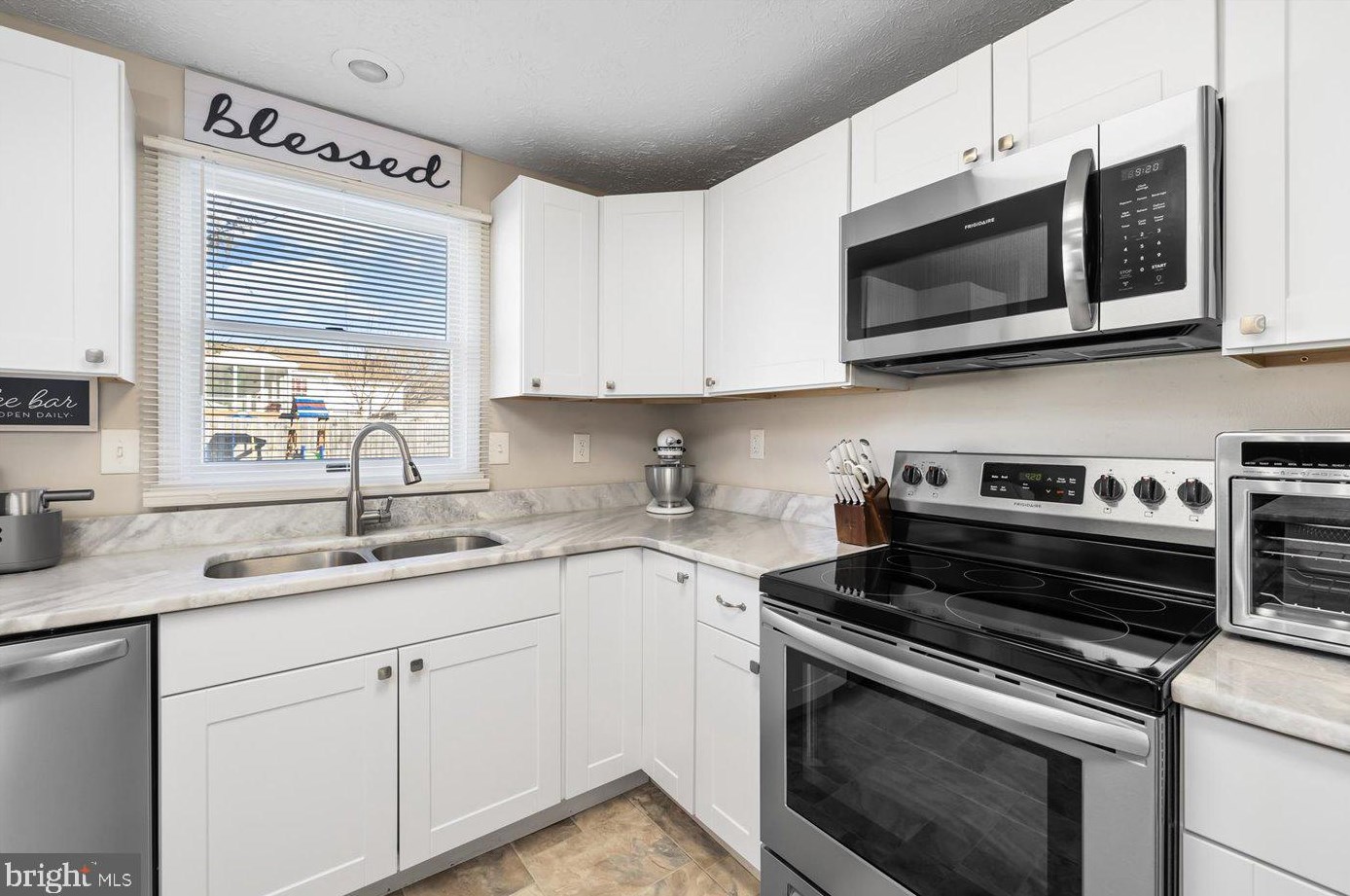 7101 Sharon Rd, Fredericksburg VA  22407-8524 exterior