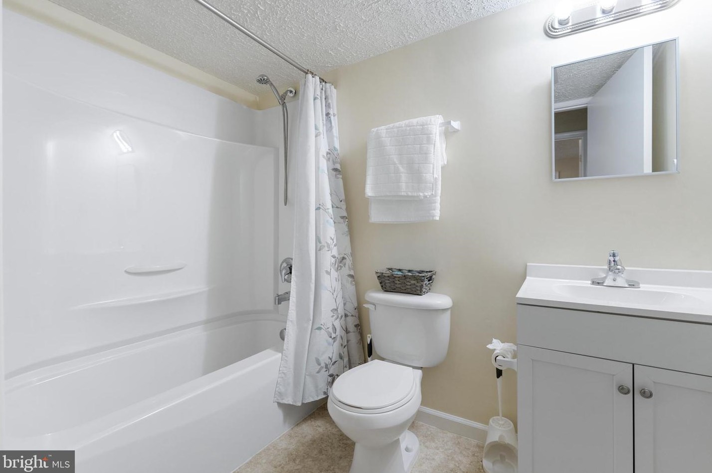 434 Butternut Dr, Fredericksburg VA  22408-1515 exterior