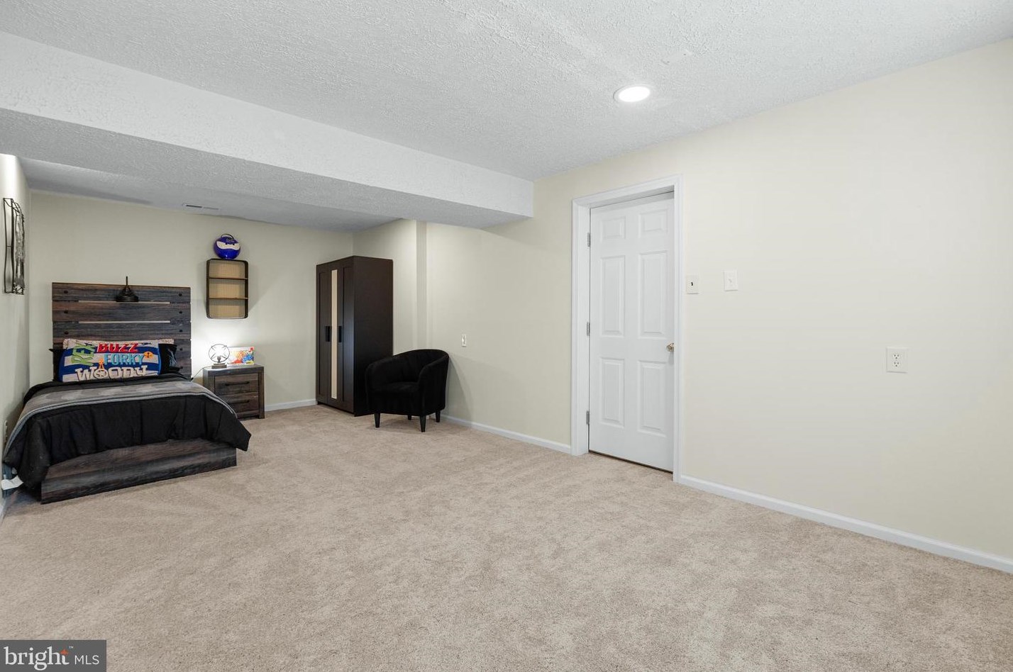 434 Butternut Dr, Fredericksburg VA  22408-1515 exterior