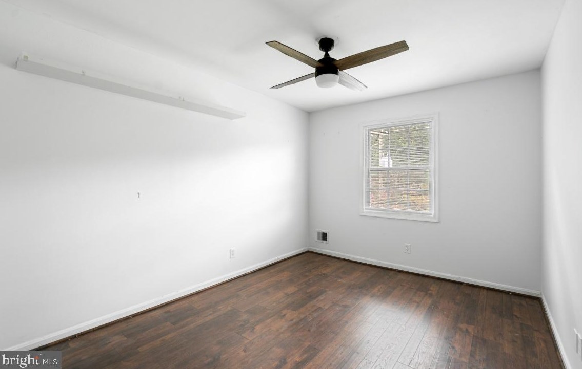 4513 Garfield Ct, Fredericksburg VA  22408-1954 exterior