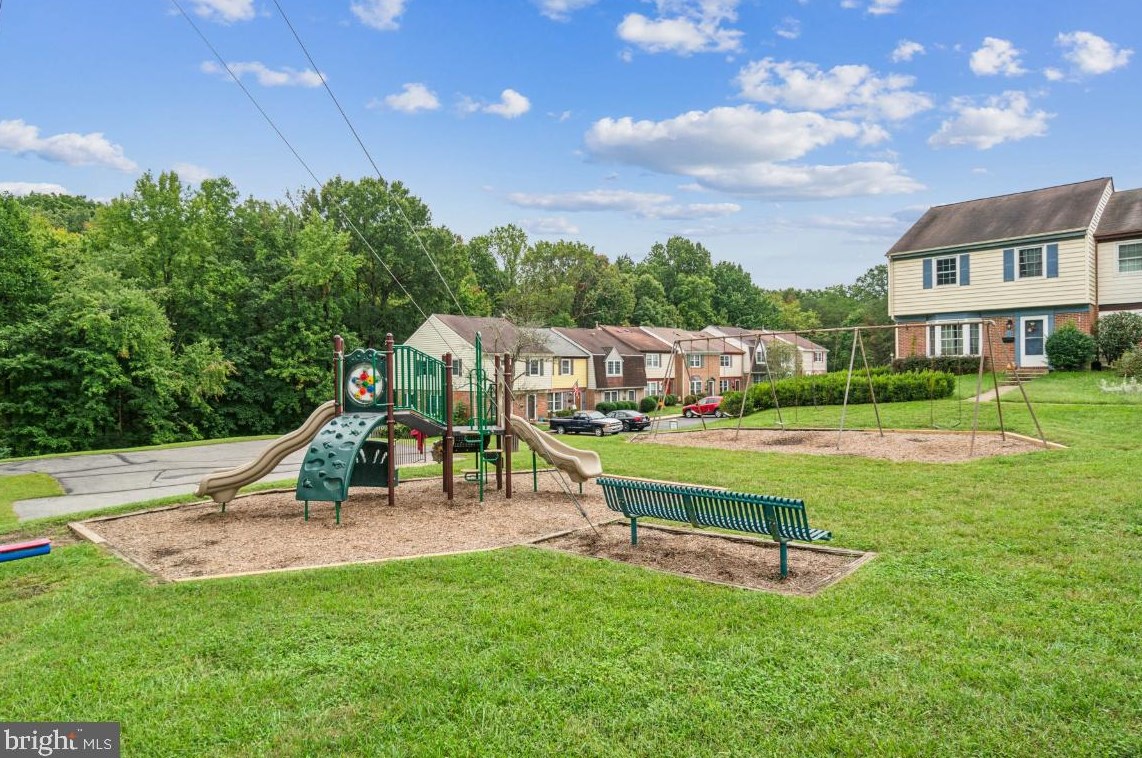 4513 Garfield Ct, Fredericksburg VA  22408-1954 exterior