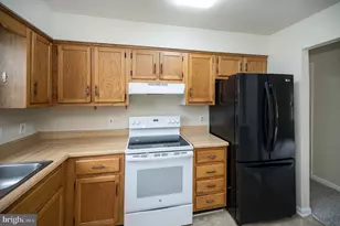 2111 Mill Garden Dr, Fredericksburg, VA 22407 - Photo 13