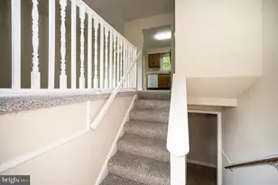 2111 Mill Garden Dr, Fredericksburg, VA 22407 - Photo 3