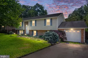 102 Breezewood Dr, Fredericksburg, VA 22407 - Photo 1