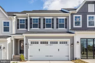 10632 Afton Grove Ct, Fredericksburg, VA 22408 - Photo 1