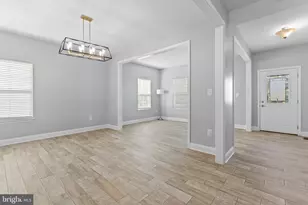 2411 Walthall Ct, Fredericksburg, VA 22408 - Photo 5