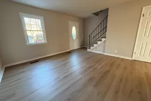 534 Olde Greenwich Cir, Fredericksburg, VA 22408 - Photo 5