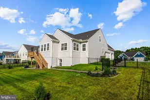 11708 Robin Woods Cir, Spotsylvania, VA 22551 - Photo 7