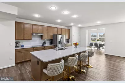 11708 Robin Woods Circle, Spotsylvania, VA 22551 - Photo 9