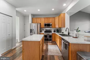 5219 Joshua Tree Cir, Fredericksburg, VA 22407 - Photo 7