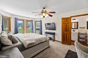 10318 Shaw Dr, Spotsylvania, VA 22553 - Photo 15