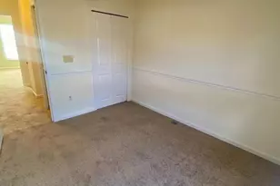 10604 Greta Lynn Ct, Fredericksburg, VA 22407 - Photo 3