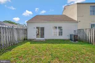 2901 Broyhill Ct, Fredericksburg, VA 22408 - Photo 3