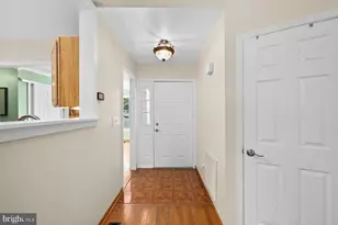 7404 Drew Ln, Fredericksburg, VA 22407 - Photo 3